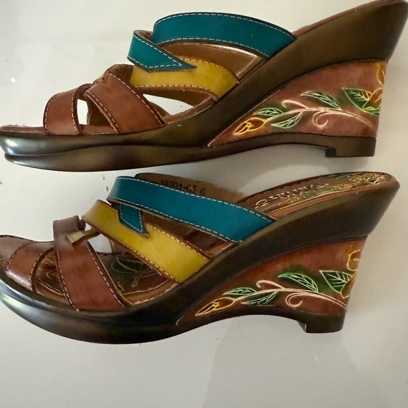Via Veneto Colorful Wedge Leather Sandals. size 6, NWOB - Picture 1 of 7